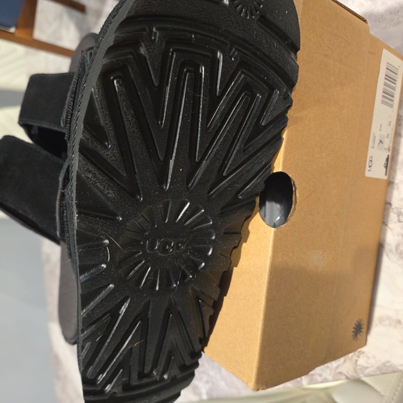 Reserved - Picture 4 of 6